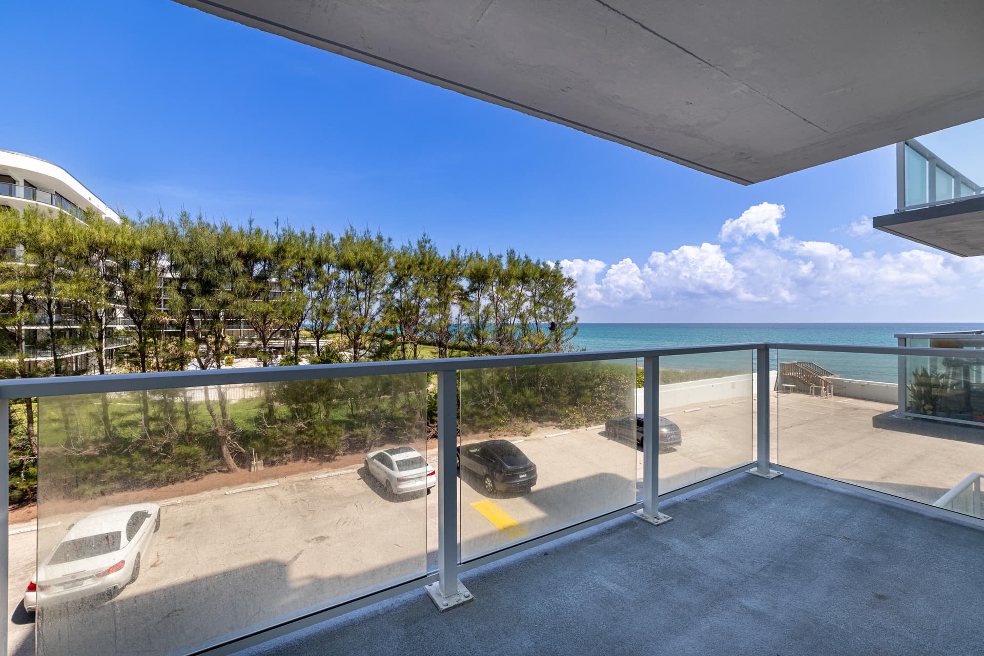 3450 S Ocean Boulevard #206 in Palm Beach / PATRICIAN OF PALM BEACH CONDO
