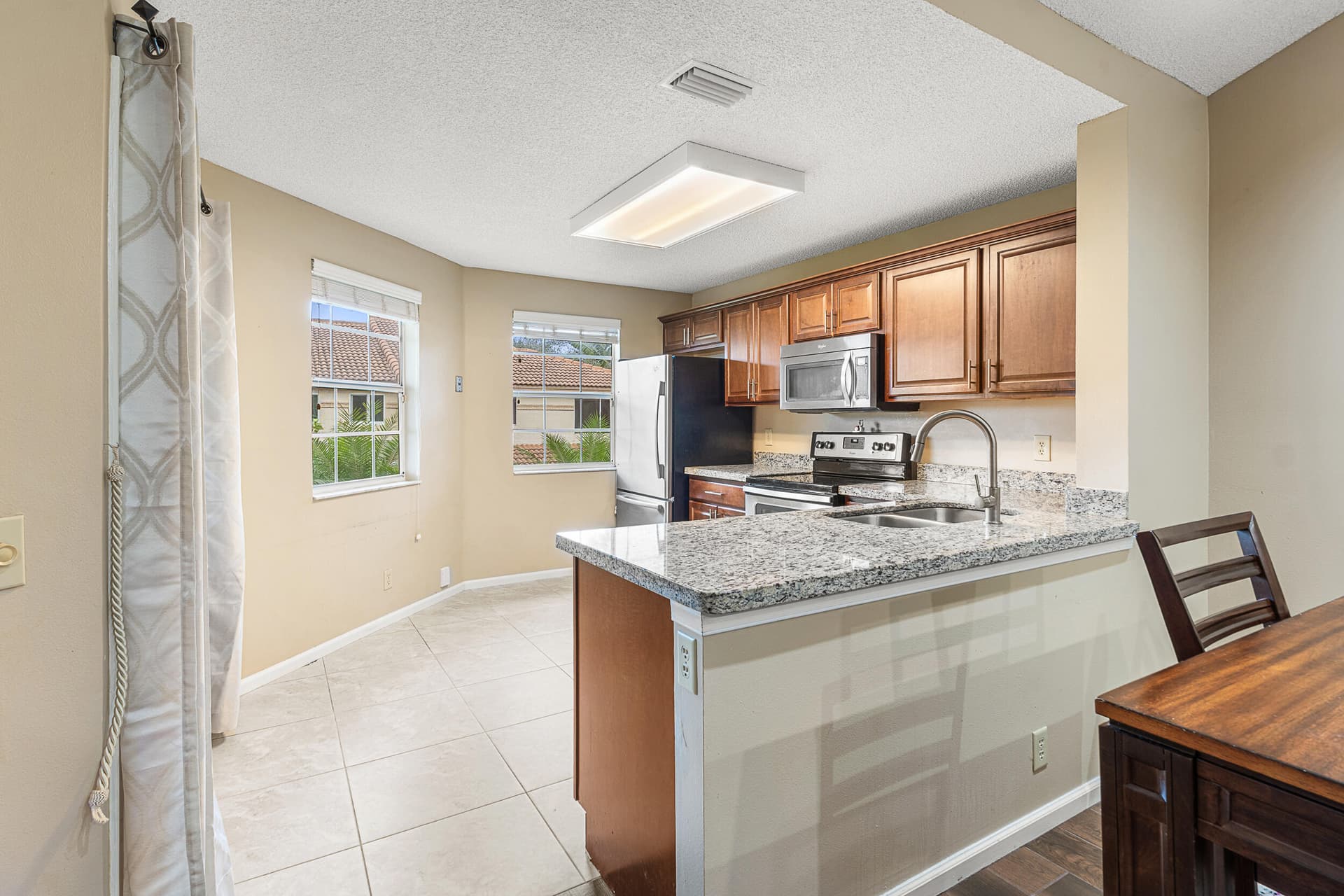 6626 Via Regina, Boca Raton, FL 33433 in Boca Raton - property photo 6
