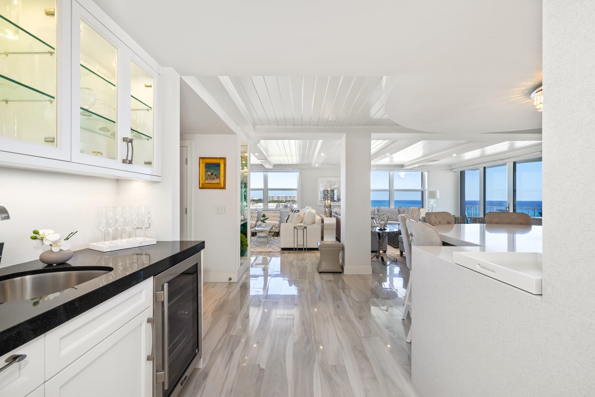 2295 S Ocean Boulevard #625 in Palm Beach / TWENTY TWO NINETY FIVE SOUTH OCEAN BLVD
