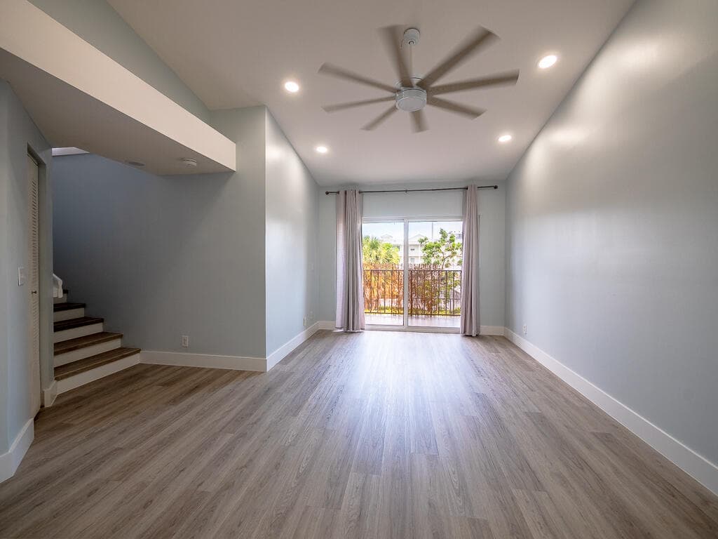1020 Lake Shore Drive 202, Lake Park, FL 33403 in Lake Park - property photo 8