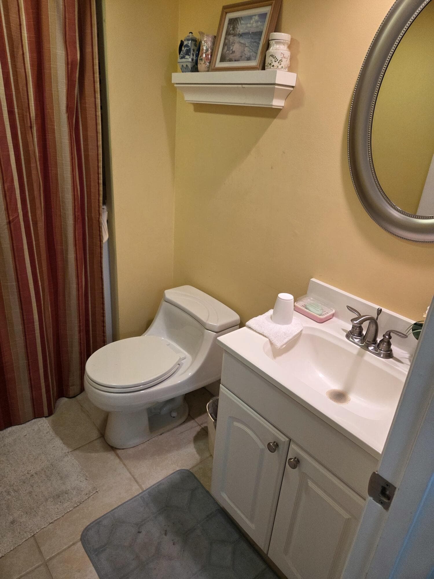 1700 Embassy Drive 512, West Palm Beach, FL 33401 in West Palm Beach - property photo 7