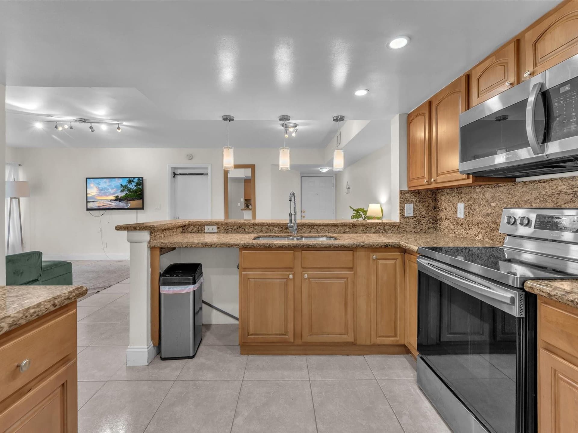 9022 W Atlantic Boulevard 213, Coral Springs, FL 33071 in Coral Springs - property photo 3