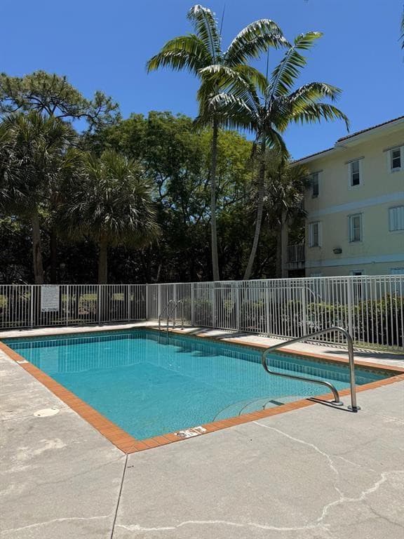 2941 Riverside Drive 303, Coral Springs, FL 33065 in Coral Springs - property photo 5