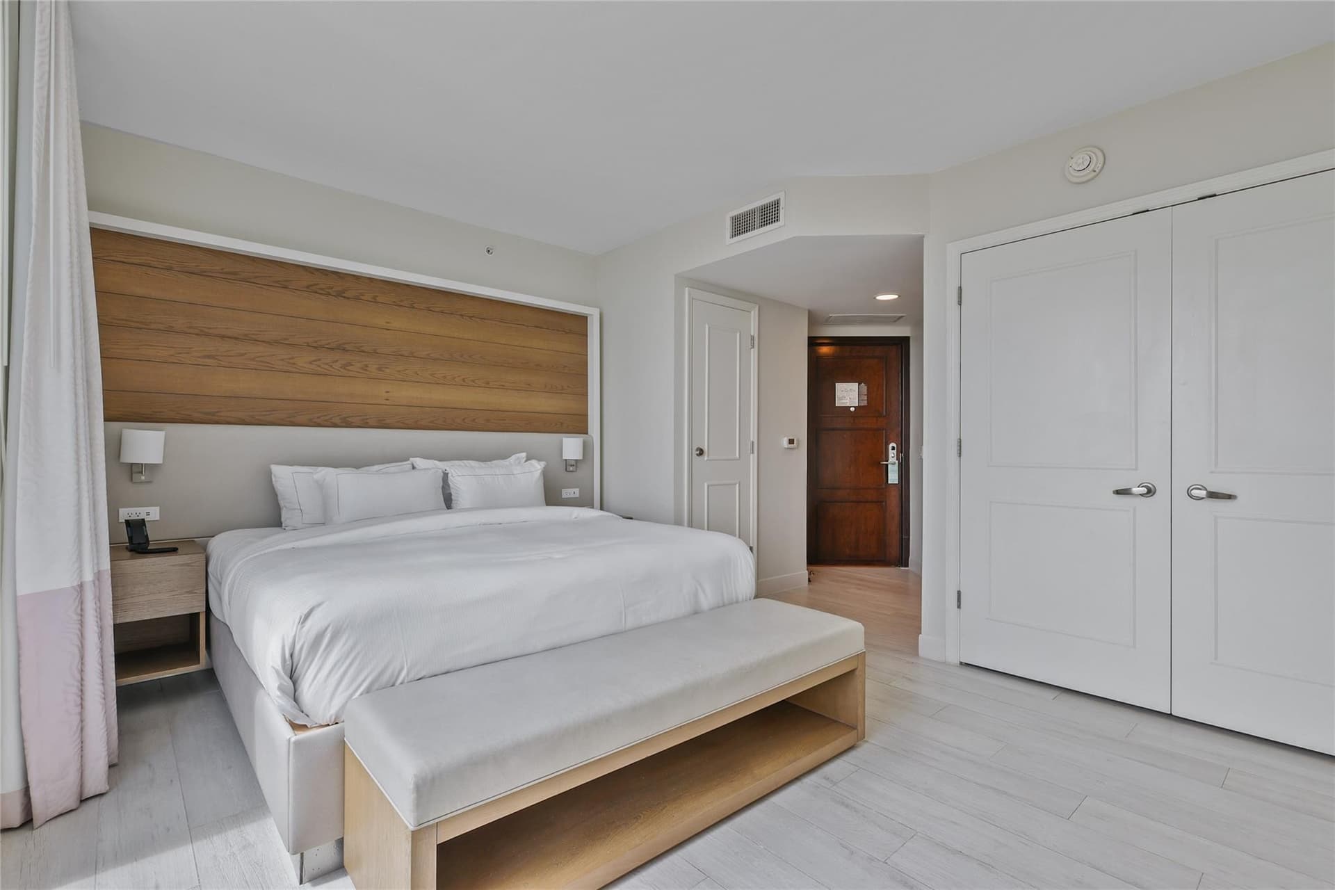 505 N Fort Lauderdale Bch Boulevard 1702, Fort Lauderdale, FL 33304 in Fort Lauderdale - property photo 8