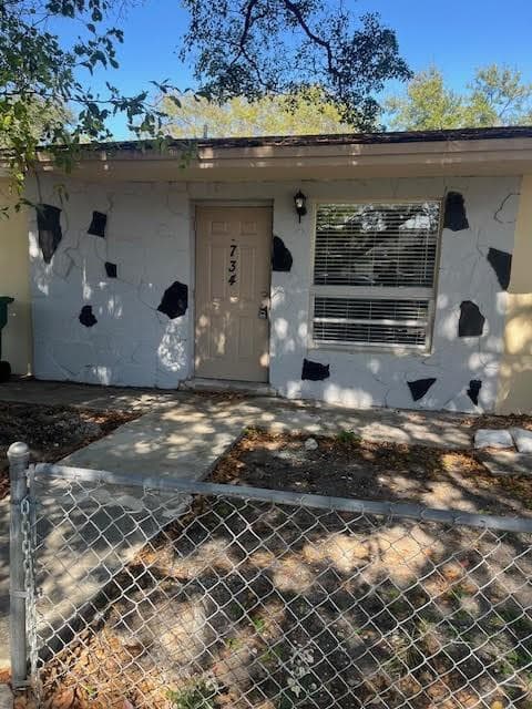 734 SW 8th Street, Dania Beach, FL 33004 in Dania Beach - property photo 3