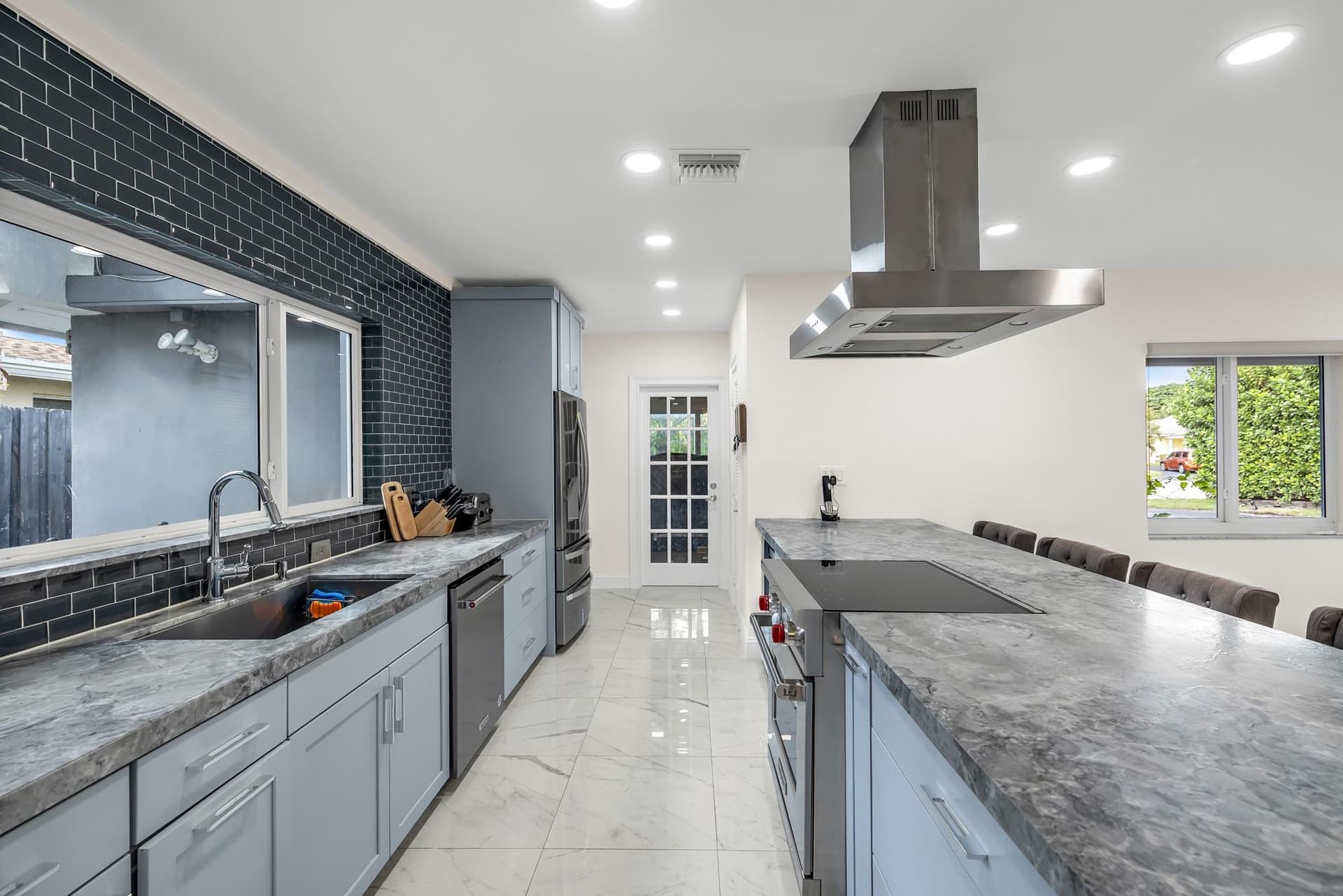 1920 NE 57th Street, Fort Lauderdale, FL 33308 in Fort Lauderdale - property photo 8