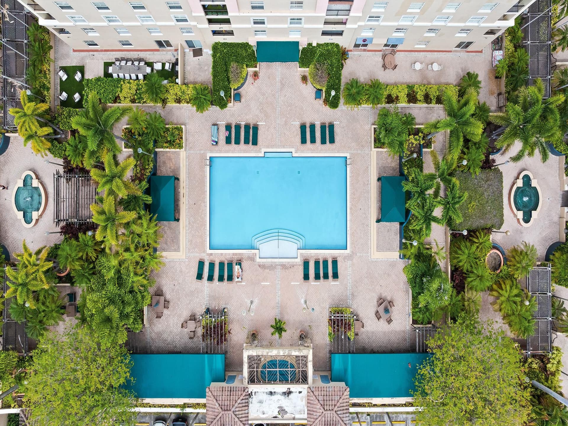 520 SE 5th Avenue 2510, Fort Lauderdale, FL 33301 in Fort Lauderdale - property photo 2