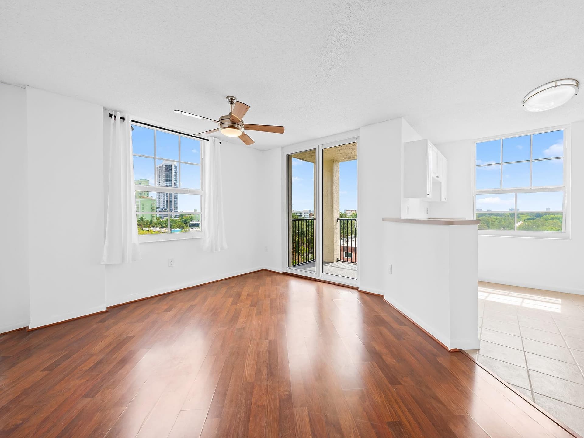 520 SE 5th Avenue 2510, Fort Lauderdale, FL 33301 in Fort Lauderdale - property photo 6