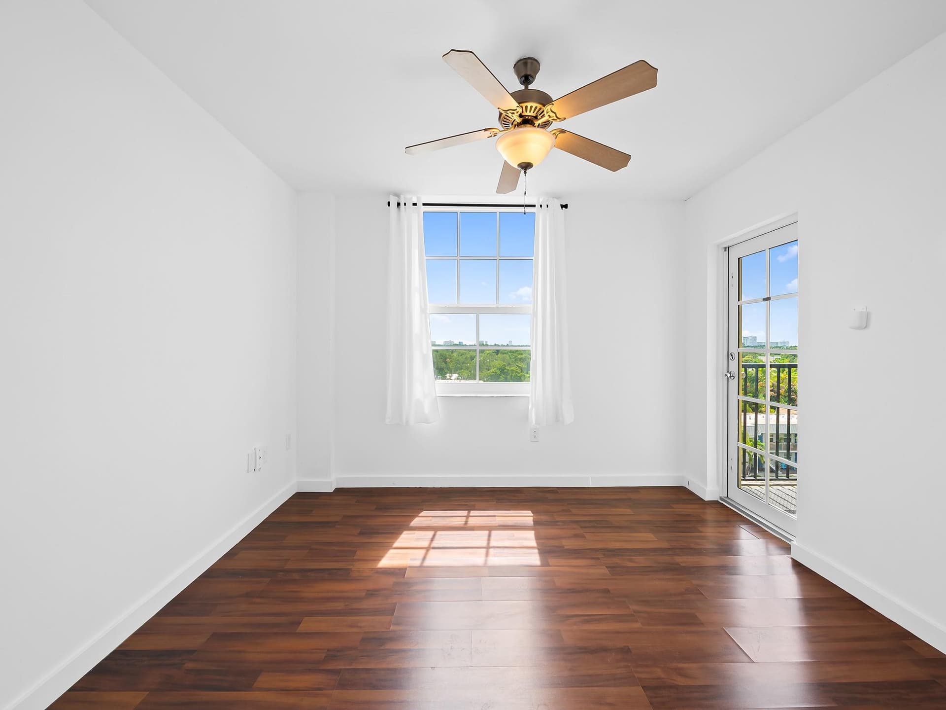 520 SE 5th Avenue 2510, Fort Lauderdale, FL 33301 in Fort Lauderdale - property photo 7