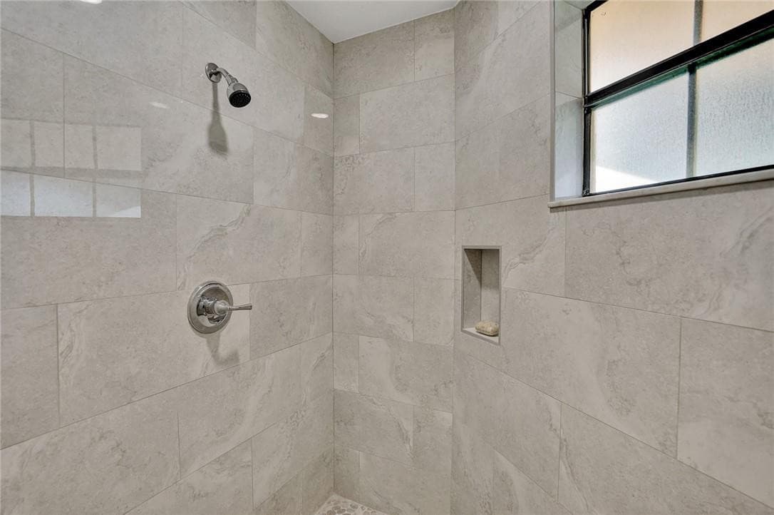 6698 Montego Bay Boulevard D, Boca Raton, FL 33433 in Boca Raton - property photo 7