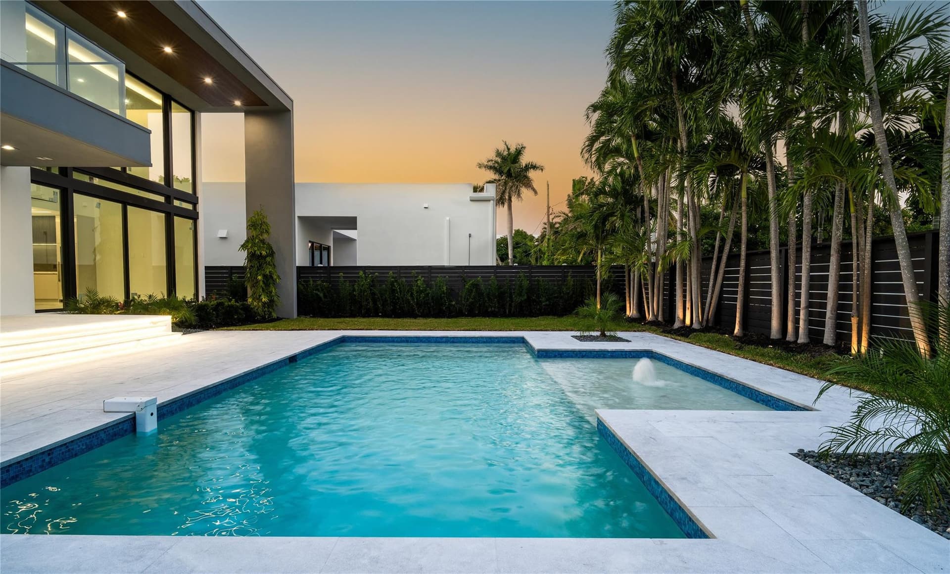 508 NE 9th Avenue, Fort Lauderdale, FL 33301 in Fort Lauderdale - property photo 2