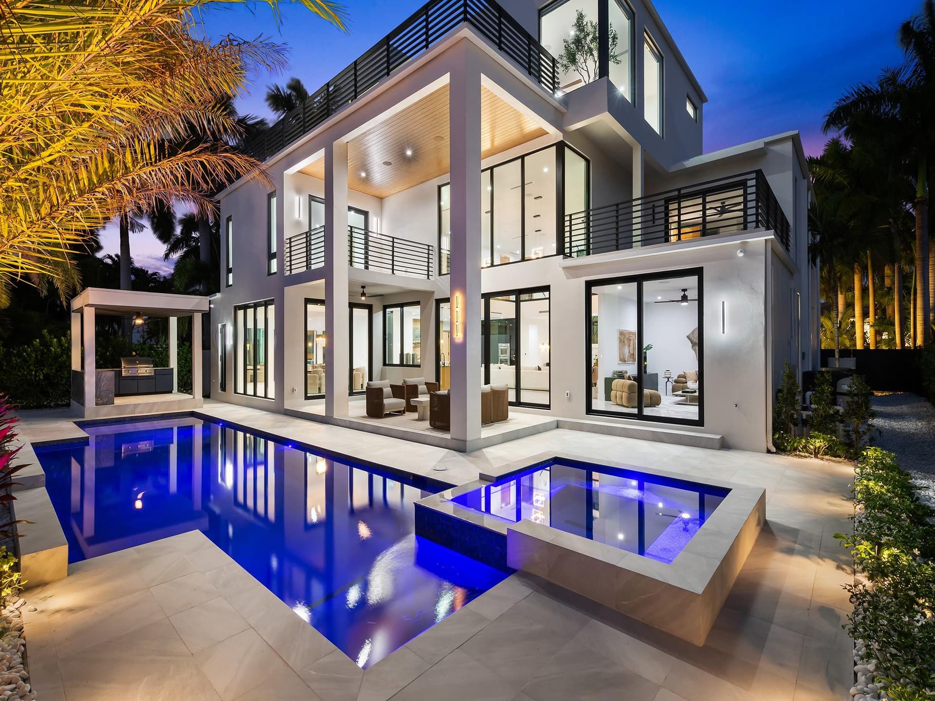 111 Fiesta Way in Fort Lauderdale / NURMI ISLES ISLAND NO 3