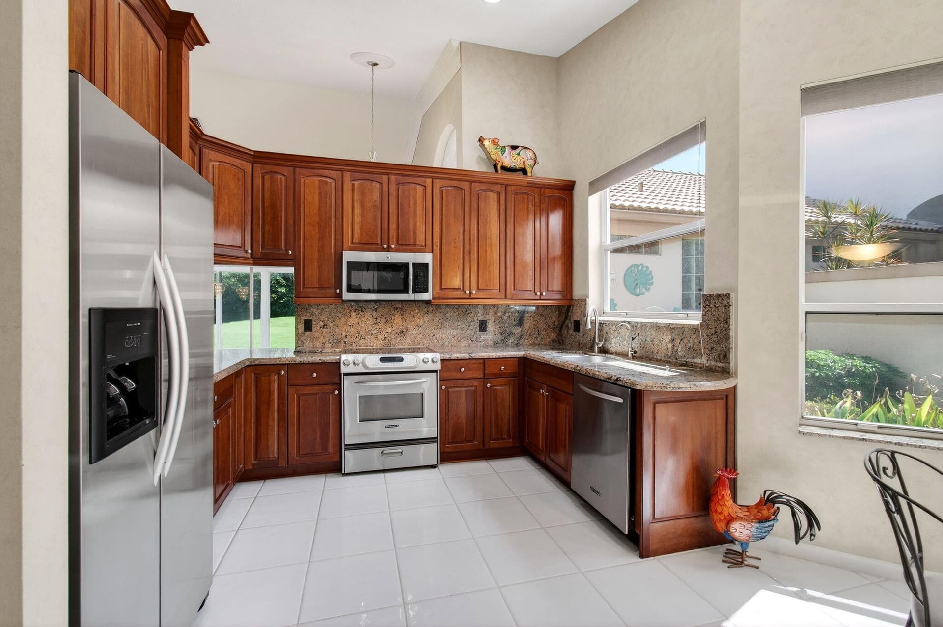 8864 Shoal Creek Lane, Boynton Beach, FL 33472 in Boynton Beach - property photo 4