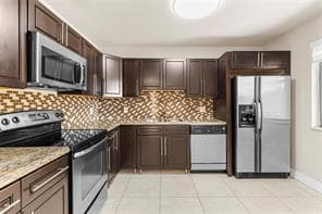 158 Lakeview Drive 202, Weston, FL 33326 in Weston - property photo 7
