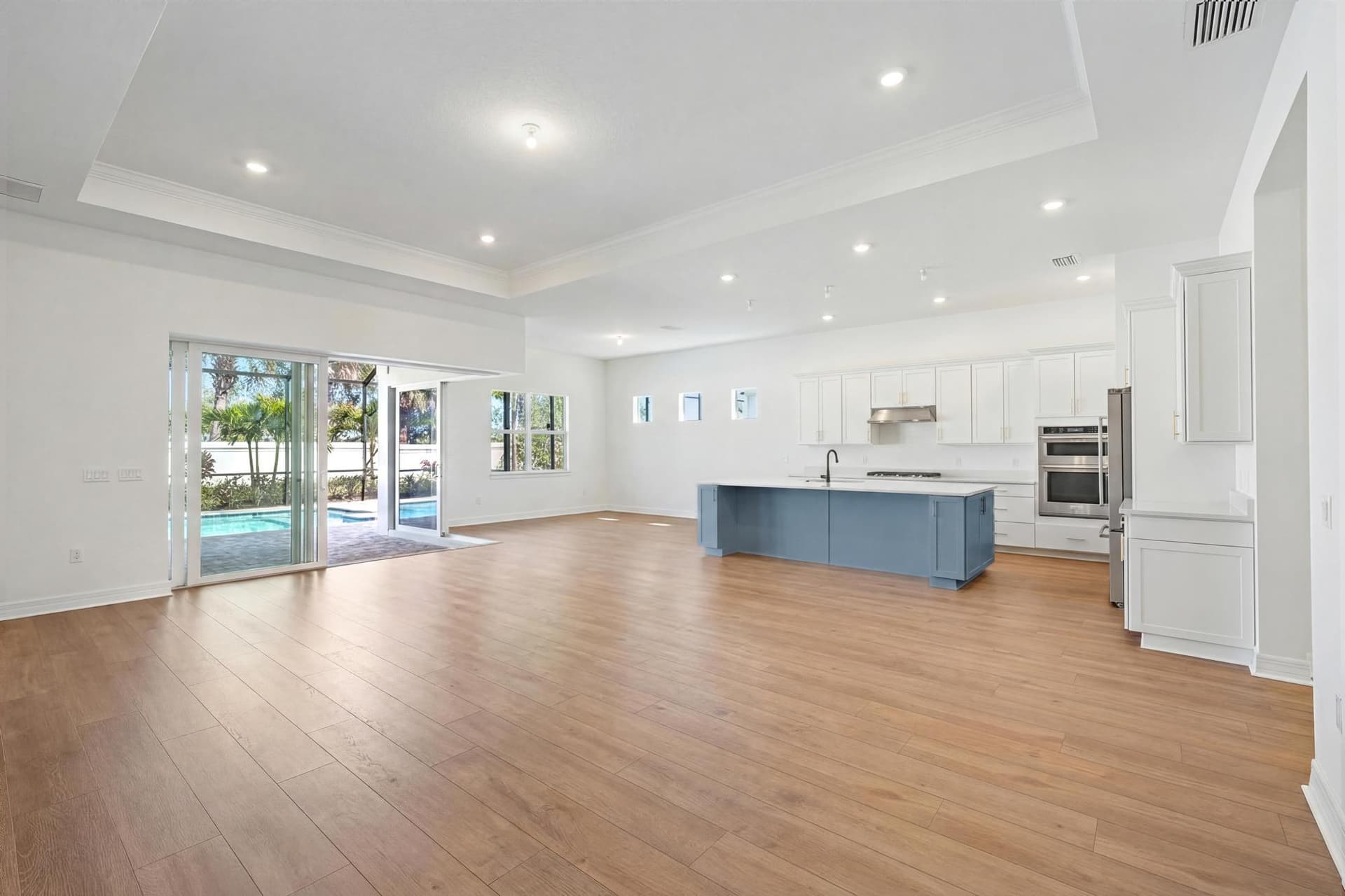 10722 Stellar Circle, Palm Beach Gardens, FL 33412 in Palm Beach Gardens - property photo 7
