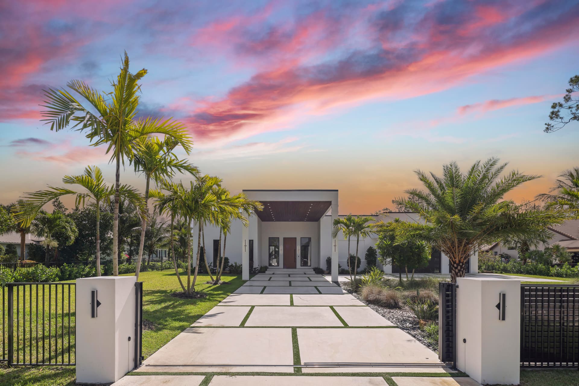6676 NW 66th Way in Parkland / PINE TREE ESTATES