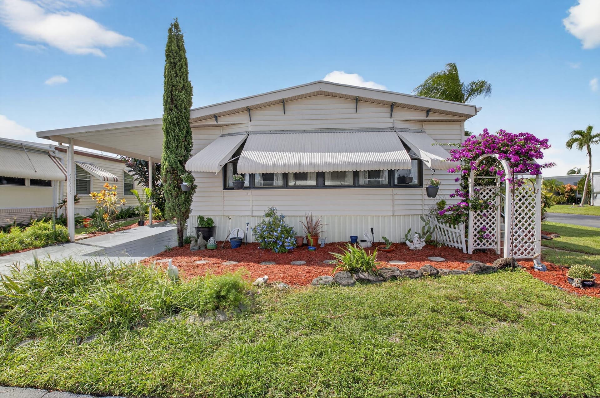 50012 Hacha in Boynton Beach / JAMAICA BAY MOBILE HOME CO OP
