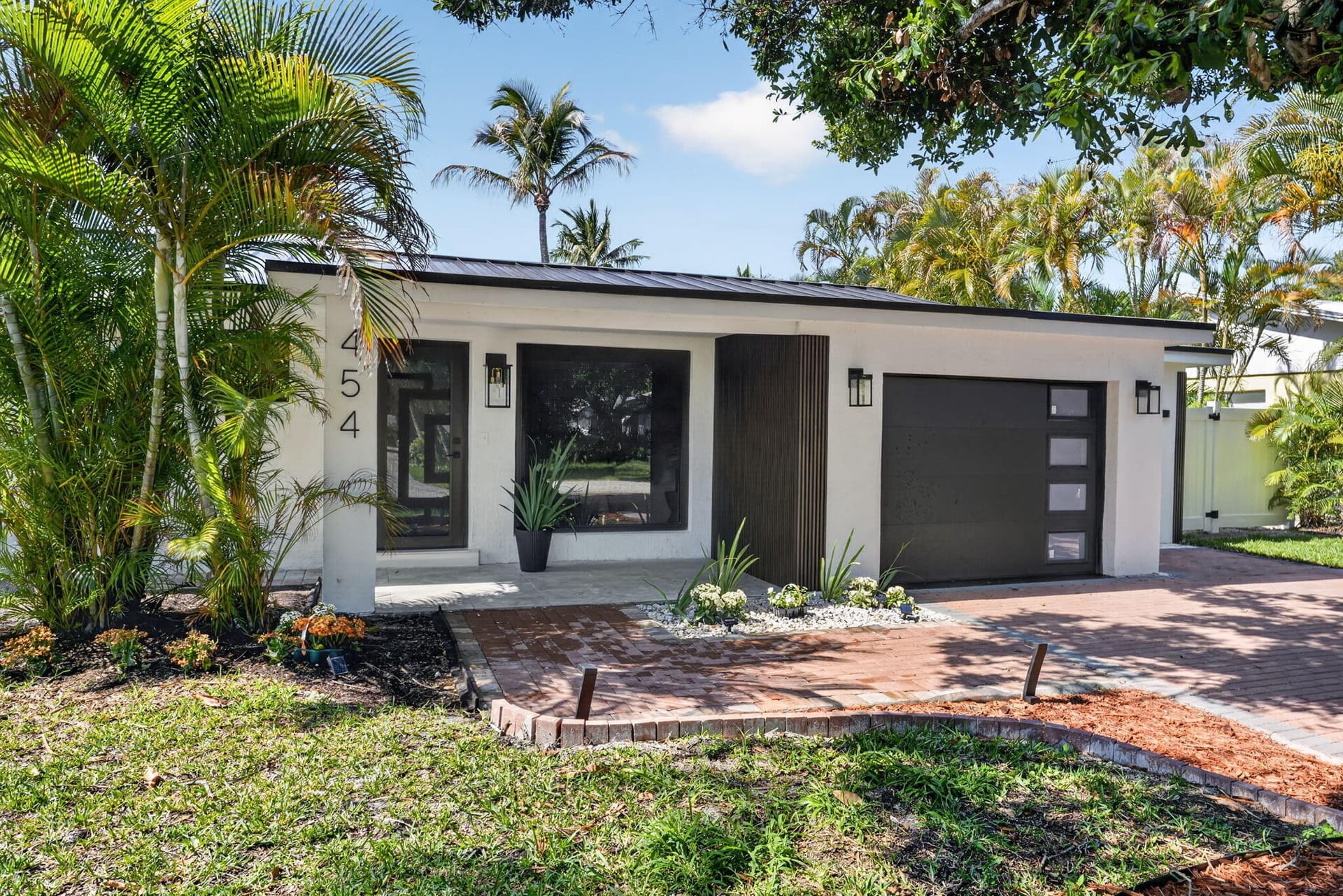 454 Dover Road, Jupiter, FL 33469 in Jupiter - property photo 5