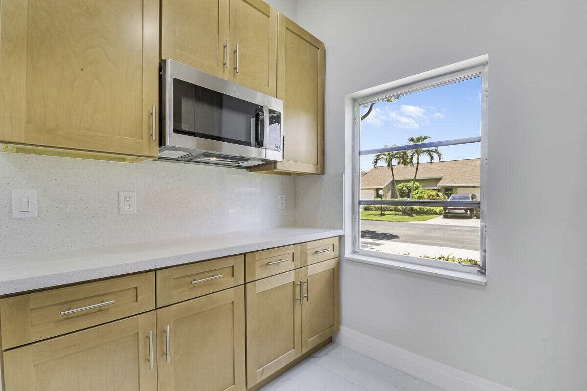 8157 Springtree Road, Boca Raton, FL 33496 in Boca Raton - property photo 5