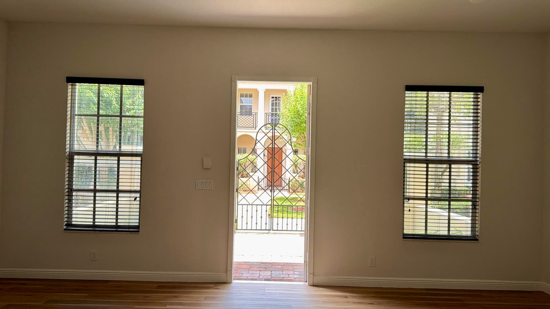814 NW 82nd Place, Boca Raton, FL 33487 in Boca Raton - property photo 5