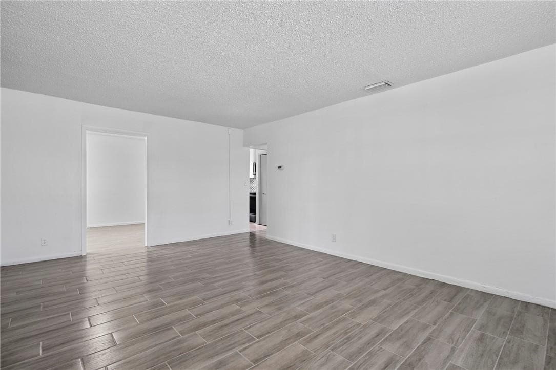 3100 Coral Springs Drive 2a, Coral Springs, FL 33065 in Coral Springs - property photo 7