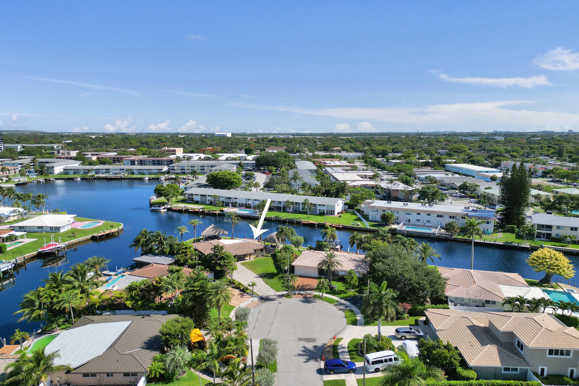 271 SE 5th Terrace, Pompano Beach, FL 33060 in Pompano Beach - property photo 2