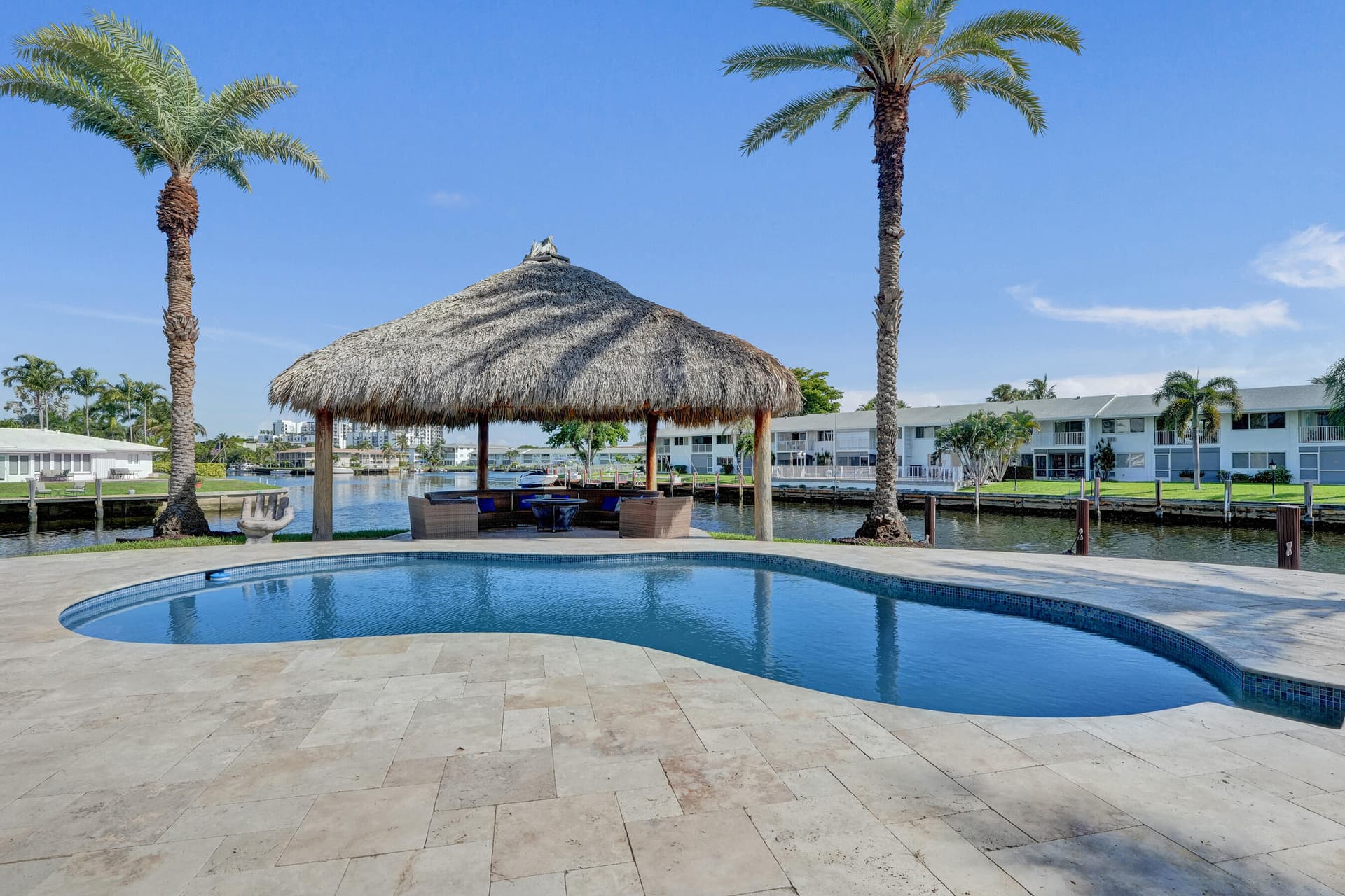 271 SE 5th Terrace, Pompano Beach, FL 33060 in Pompano Beach - property photo 7