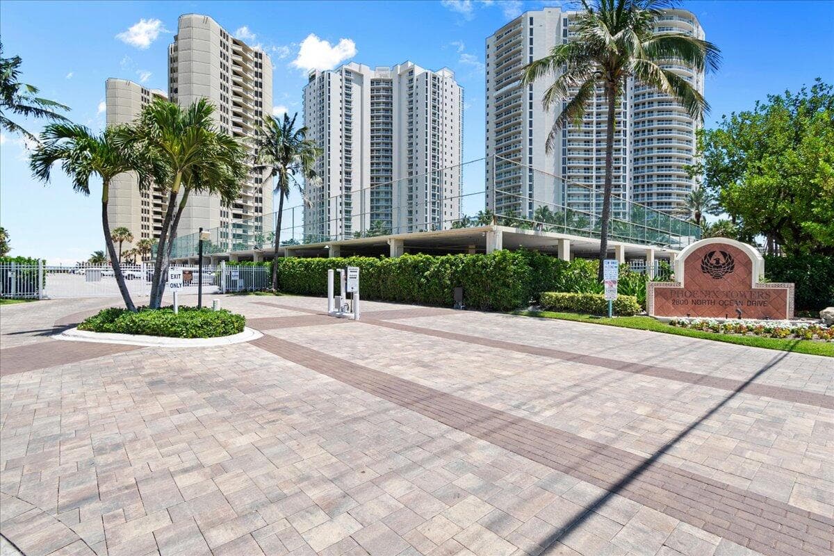 2800 N Ocean Drive A-18c, Riviera Beach, FL 33404 in Riviera Beach - property photo 2