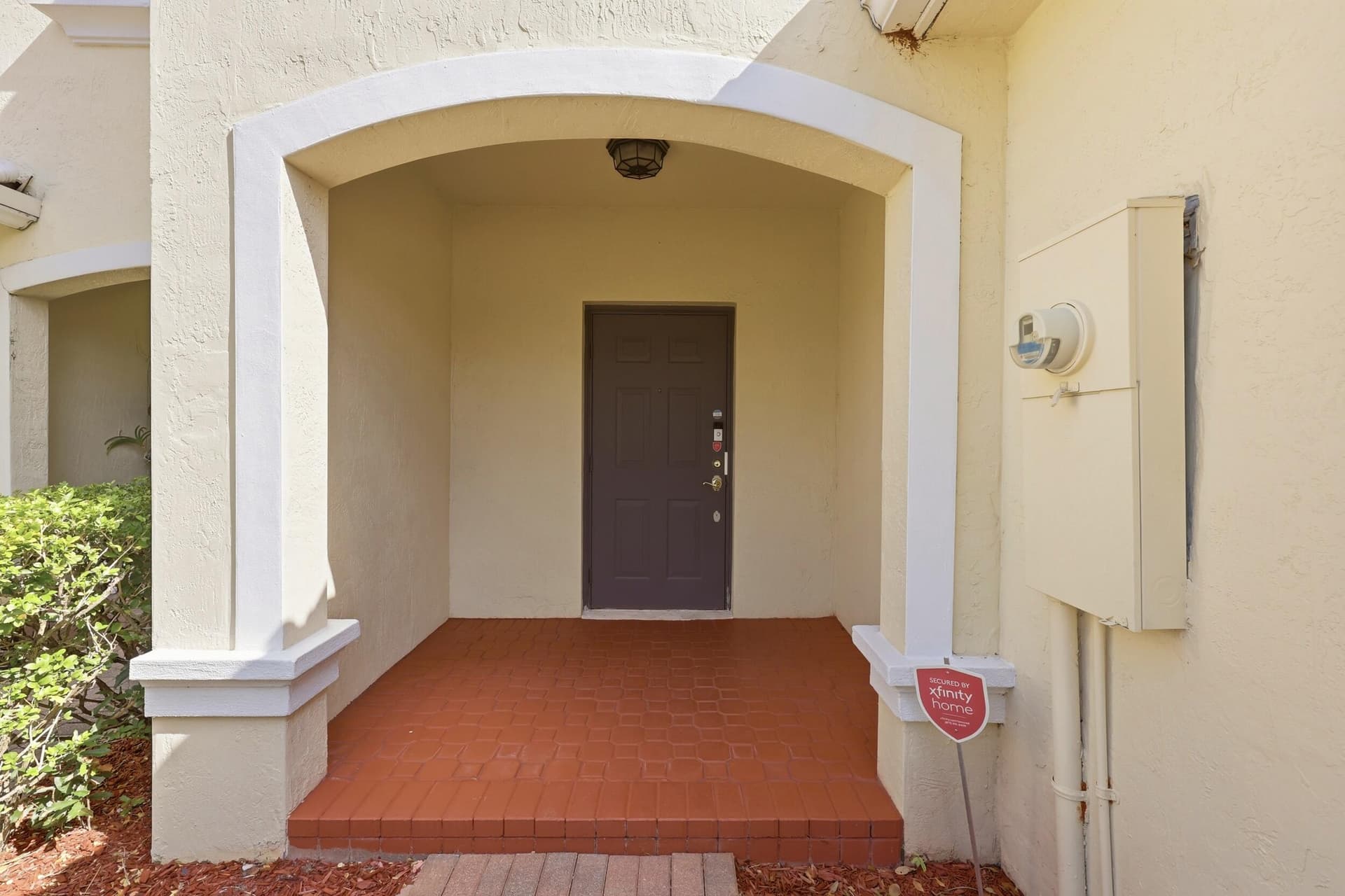 13352 Georgian Court, Wellington, FL 33414 in Wellington - property photo 3