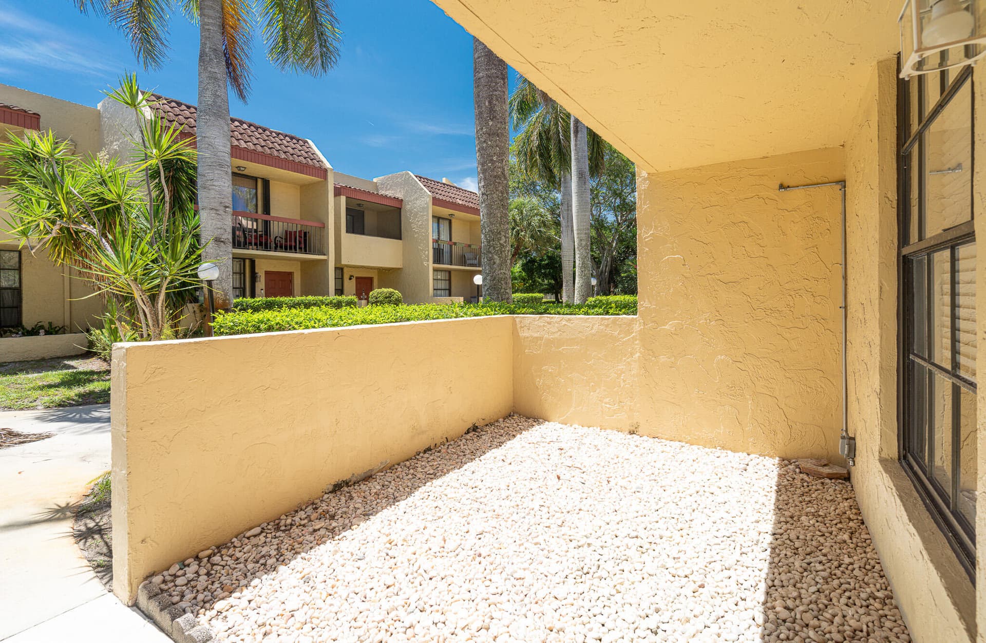 769 SE 1st Way 85, Deerfield Beach, FL 33441 in Deerfield Beach - property photo 4