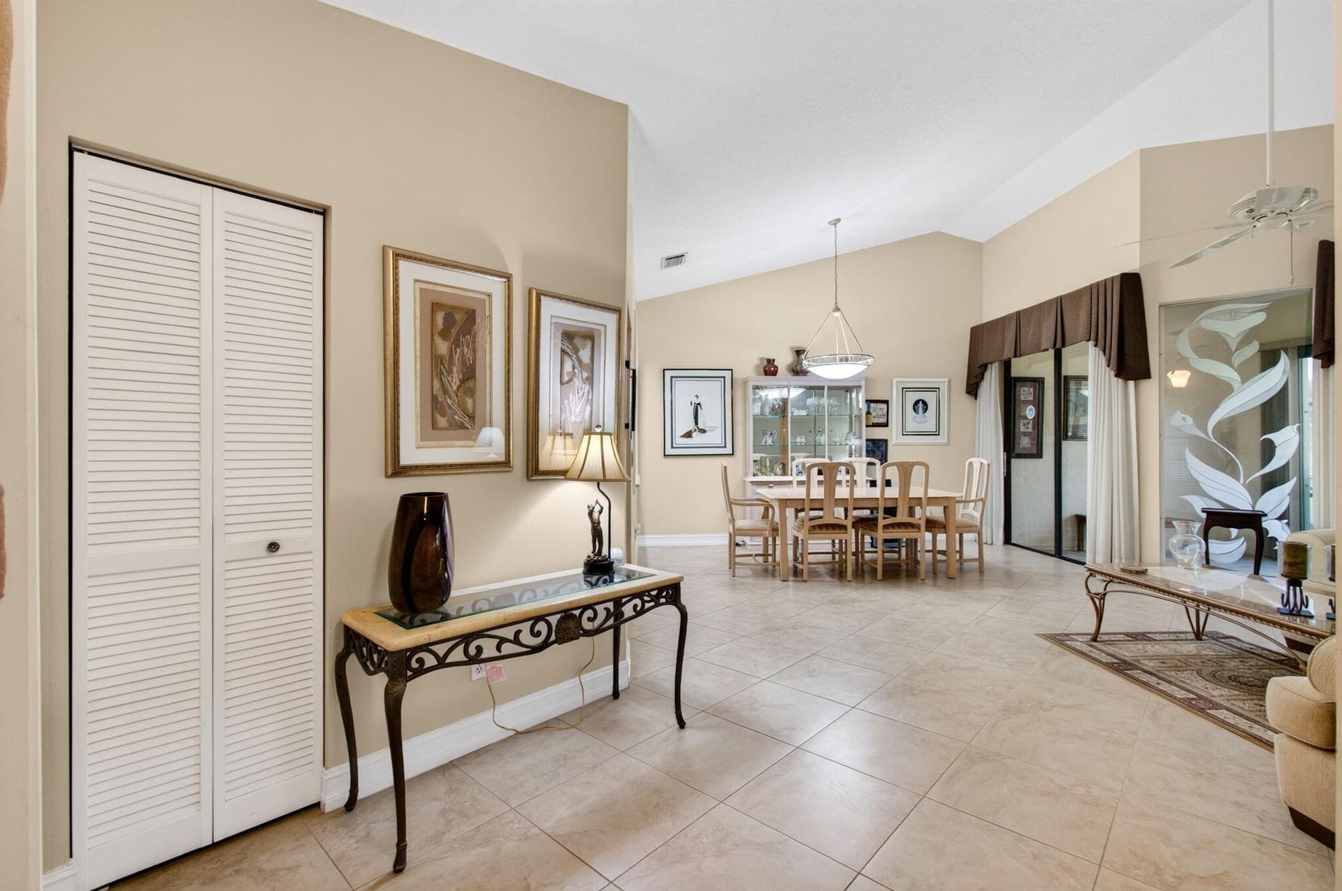 7481 Hearth Stone Avenue, Boynton Beach, FL 33472 in Boynton Beach - property photo 4