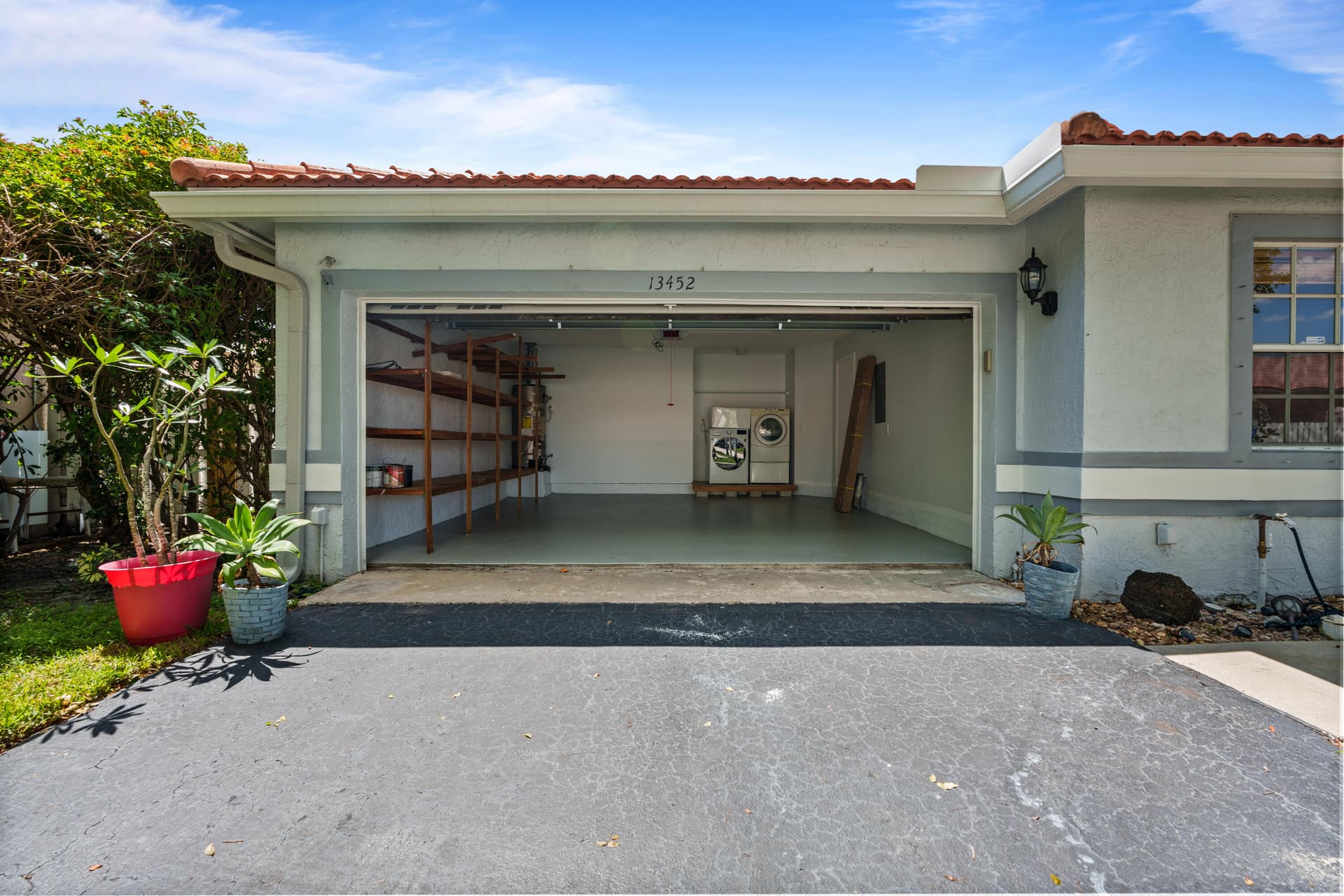 13452 NW 5th Court, Plantation, FL 33325 in Plantation - property photo 2