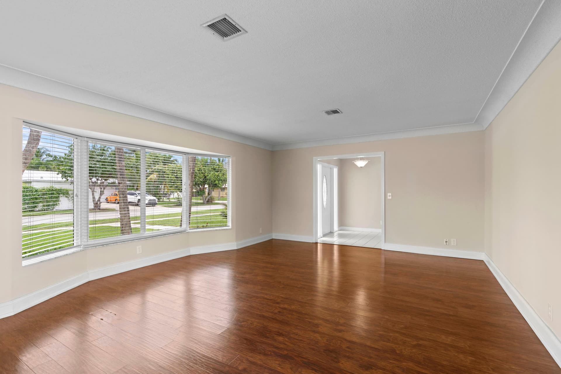 1375 SW 14th Avenue, Boca Raton, FL 33486 in Boca Raton - property photo 8