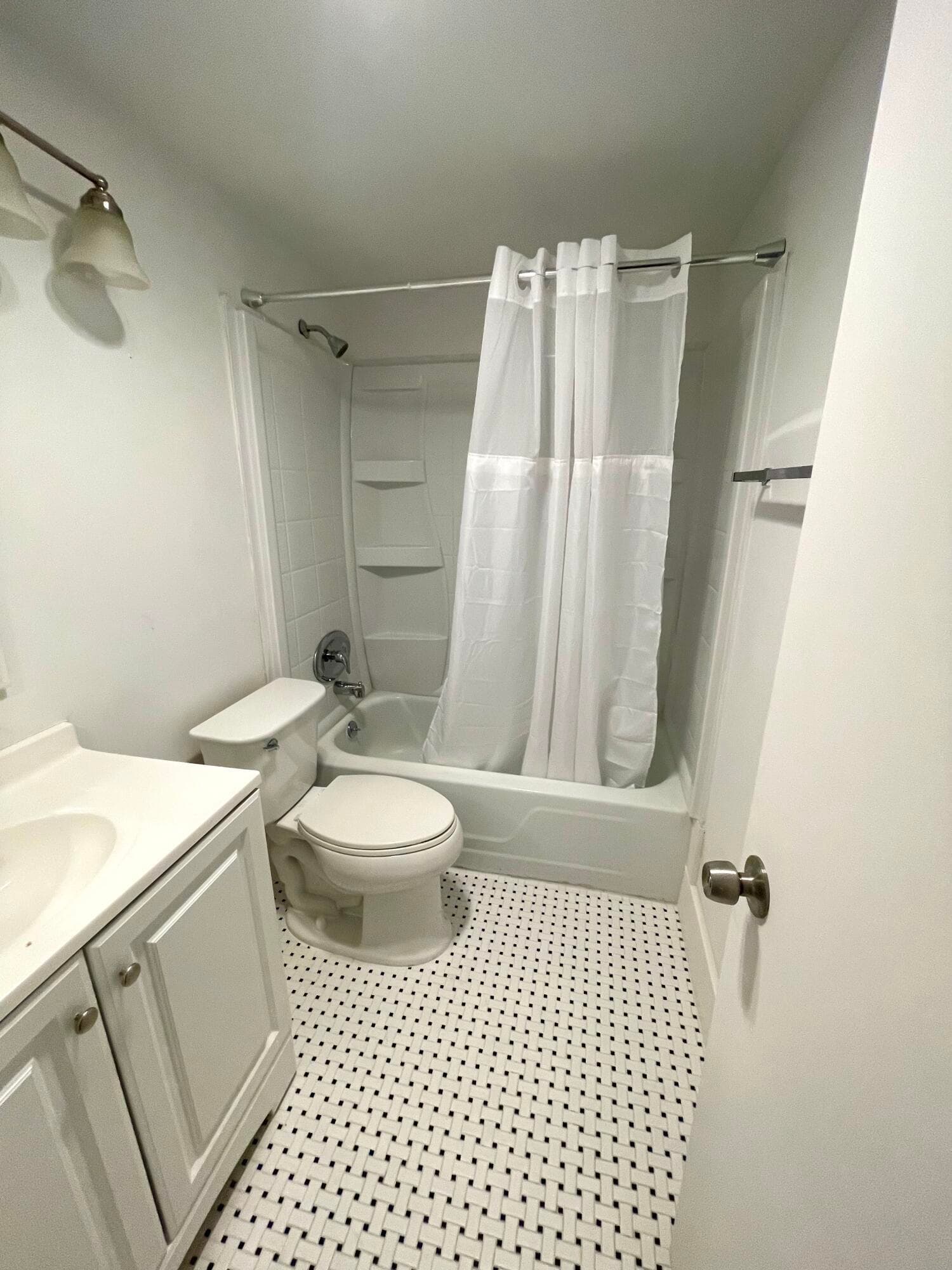 203 Easthampton I, West Palm Beach, FL 33417 in West Palm Beach - property photo 4