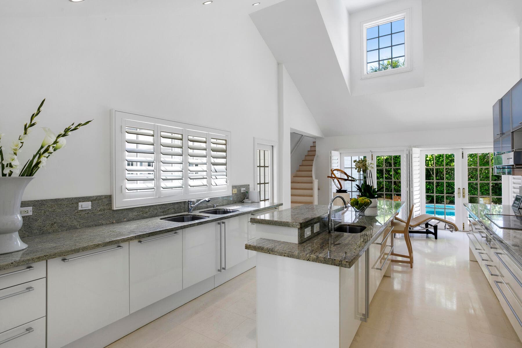 222 Monterey Road, Palm Beach, FL 33480 in Palm Beach - property photo 5