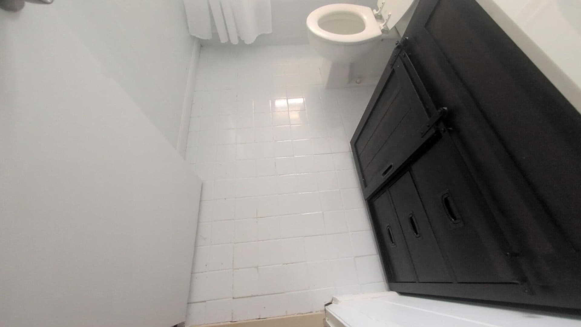 2755 NE 28th Avenue F1, Lighthouse Point, FL 33064 in Lighthouse Point - property photo 8