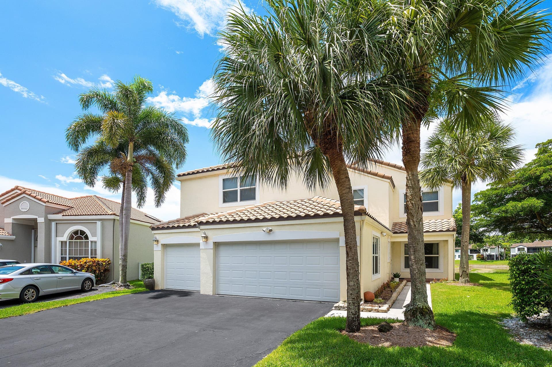 6240 NW 76th Court, Parkland, FL 33067 in Parkland - property photo 2