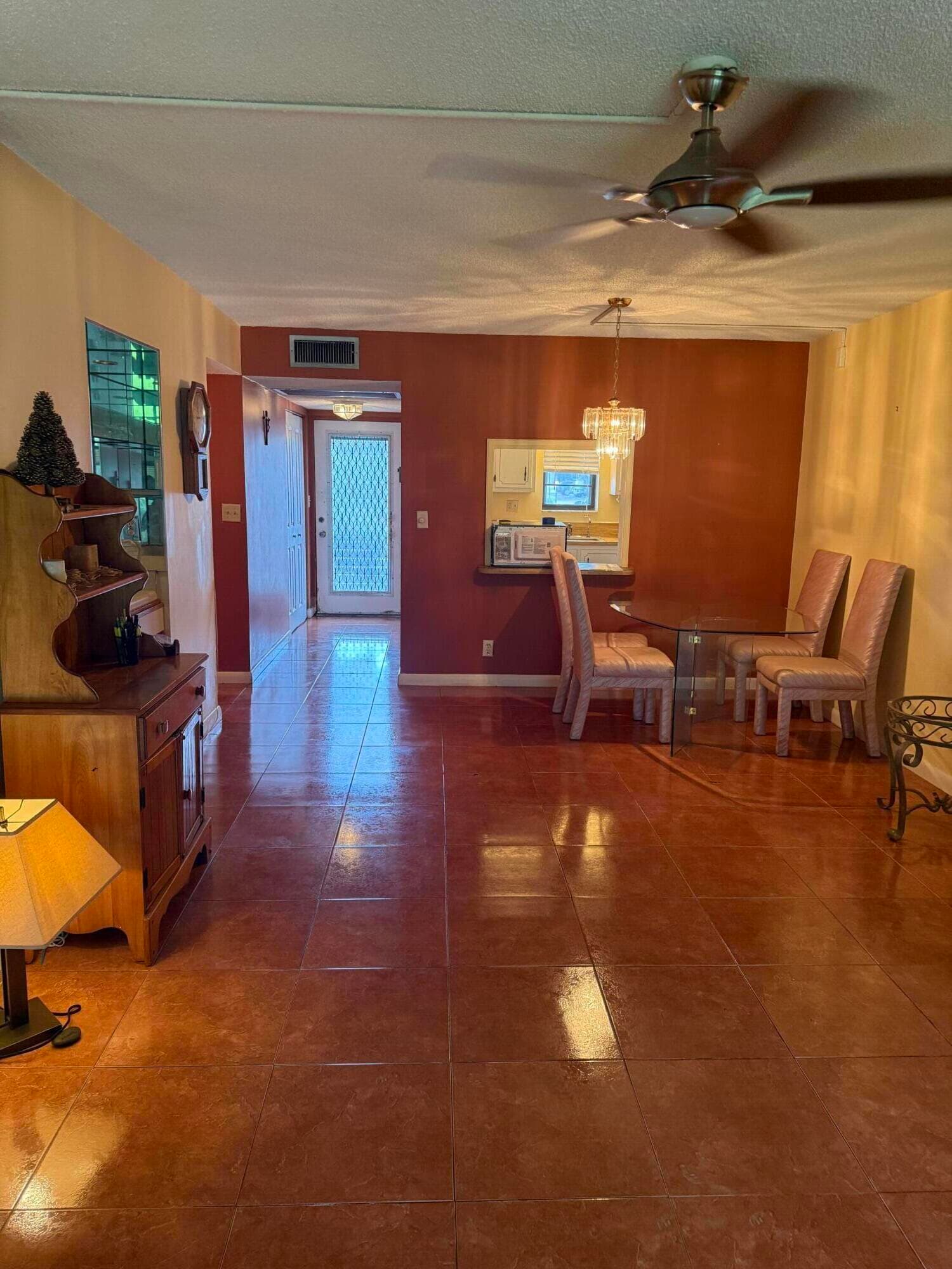 9440 SW 8th Street #110 in Boca Raton / ISLE OF SANDALFOOT CONDO