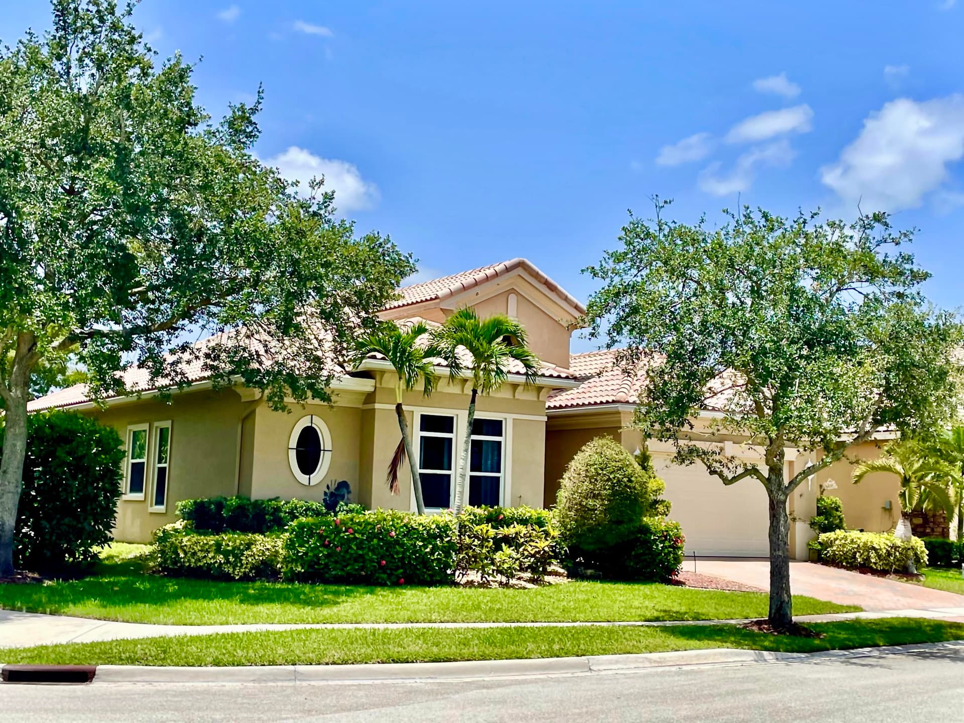7741 NW 120th Drive in Parkland / HERON BAY CENTRAL
