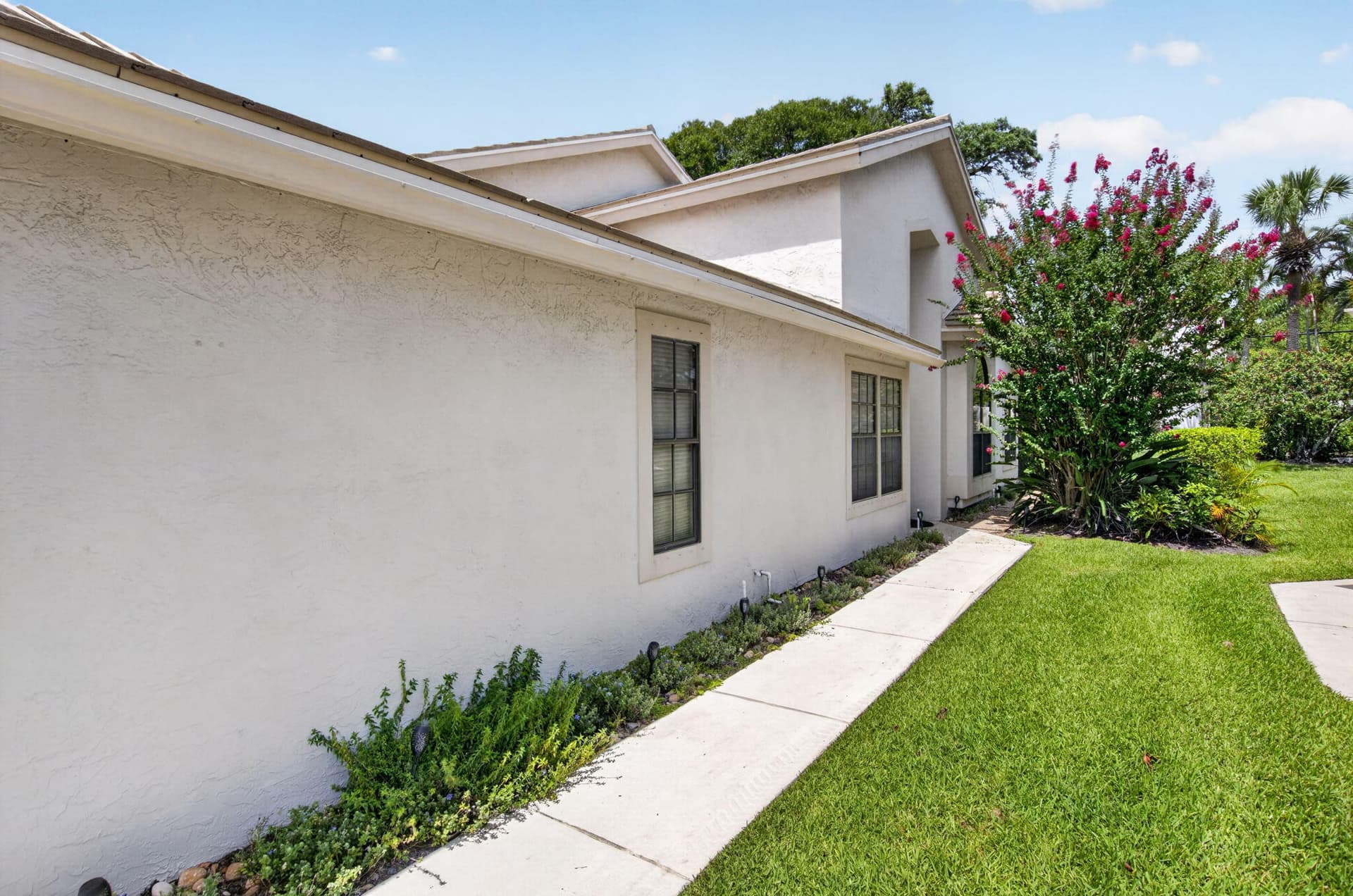 10984 Stafford Circle S, Boynton Beach, FL 33436 in Boynton Beach - property photo 4
