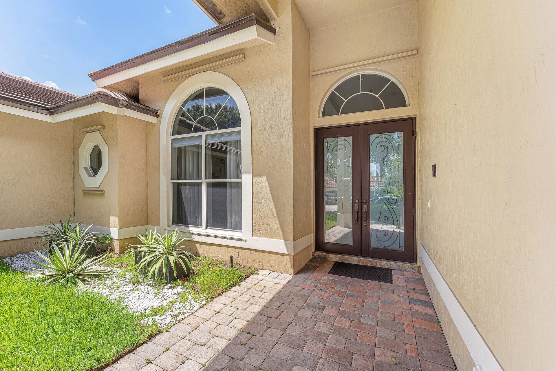 7235 NW 63rd Terrace, Parkland, FL 33067 in Parkland - property photo 3