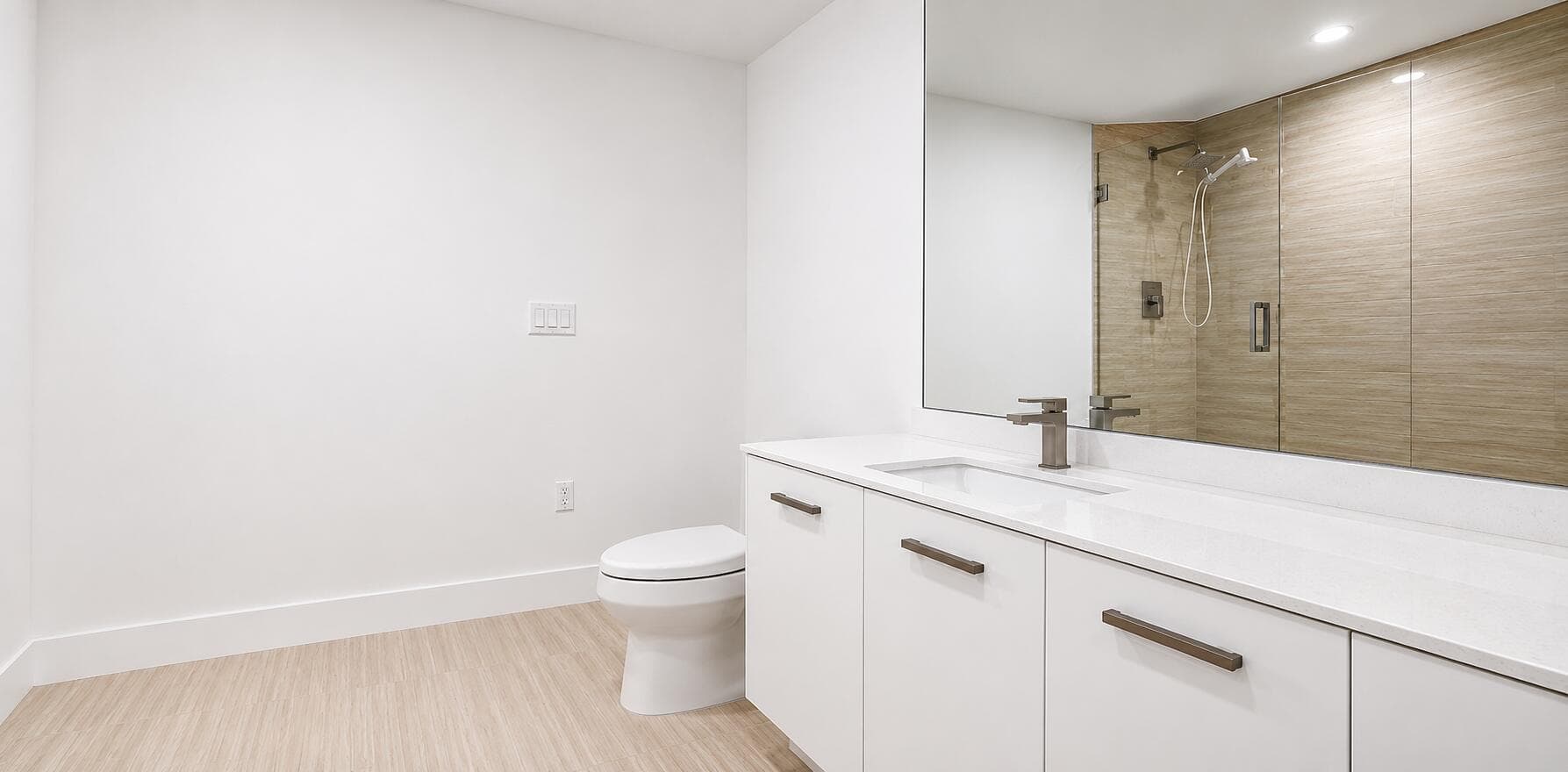 1300 Brickell Bay Drive 1005, Miami, FL 33131 in Miami - property photo 7