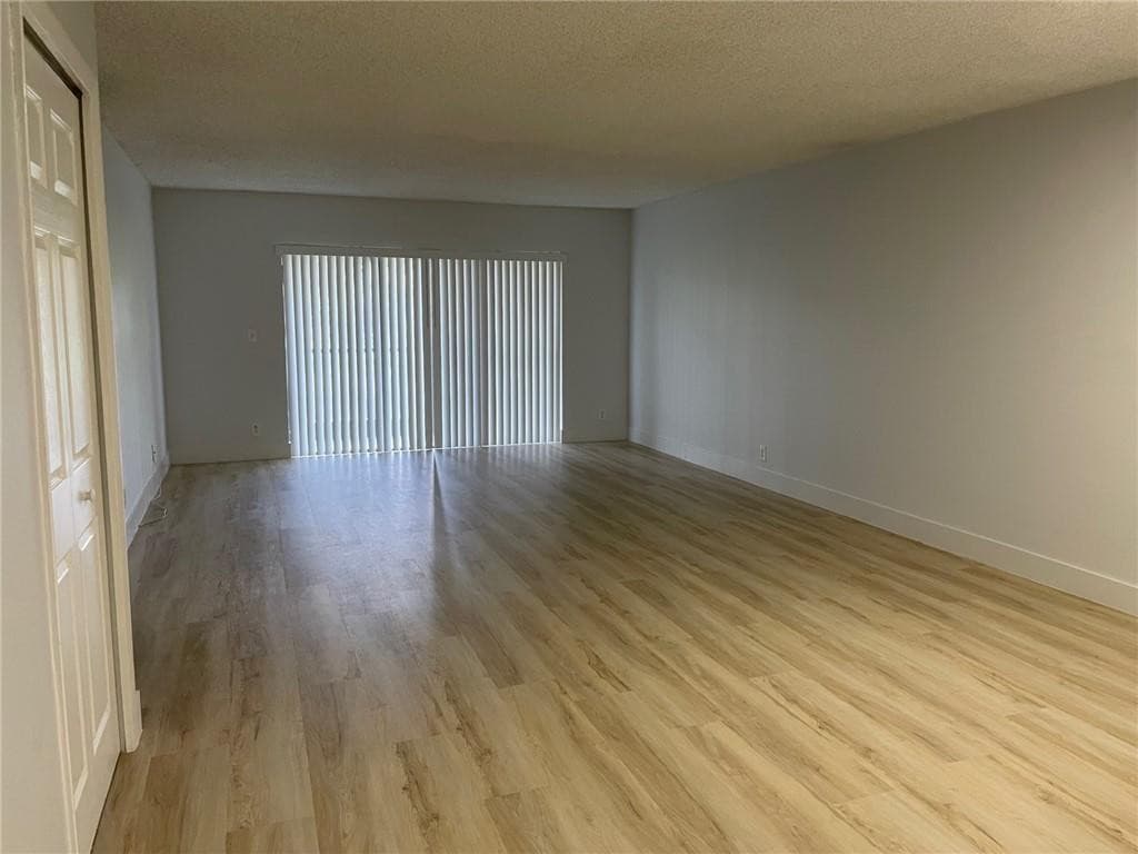 235 LAKEVIEW Drive 102, Weston, FL 33326 in Weston - property photo 8