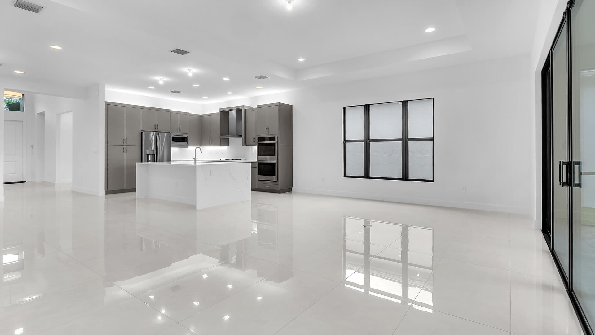 11394 VIRGINIA PINE Court, Boynton Beach, FL 33473 in Boynton Beach - property photo 8
