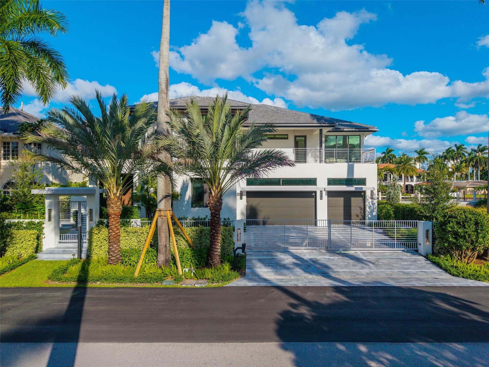 24 FIESTA Way, Fort Lauderdale, FL 33301 in Fort Lauderdale - property photo 4