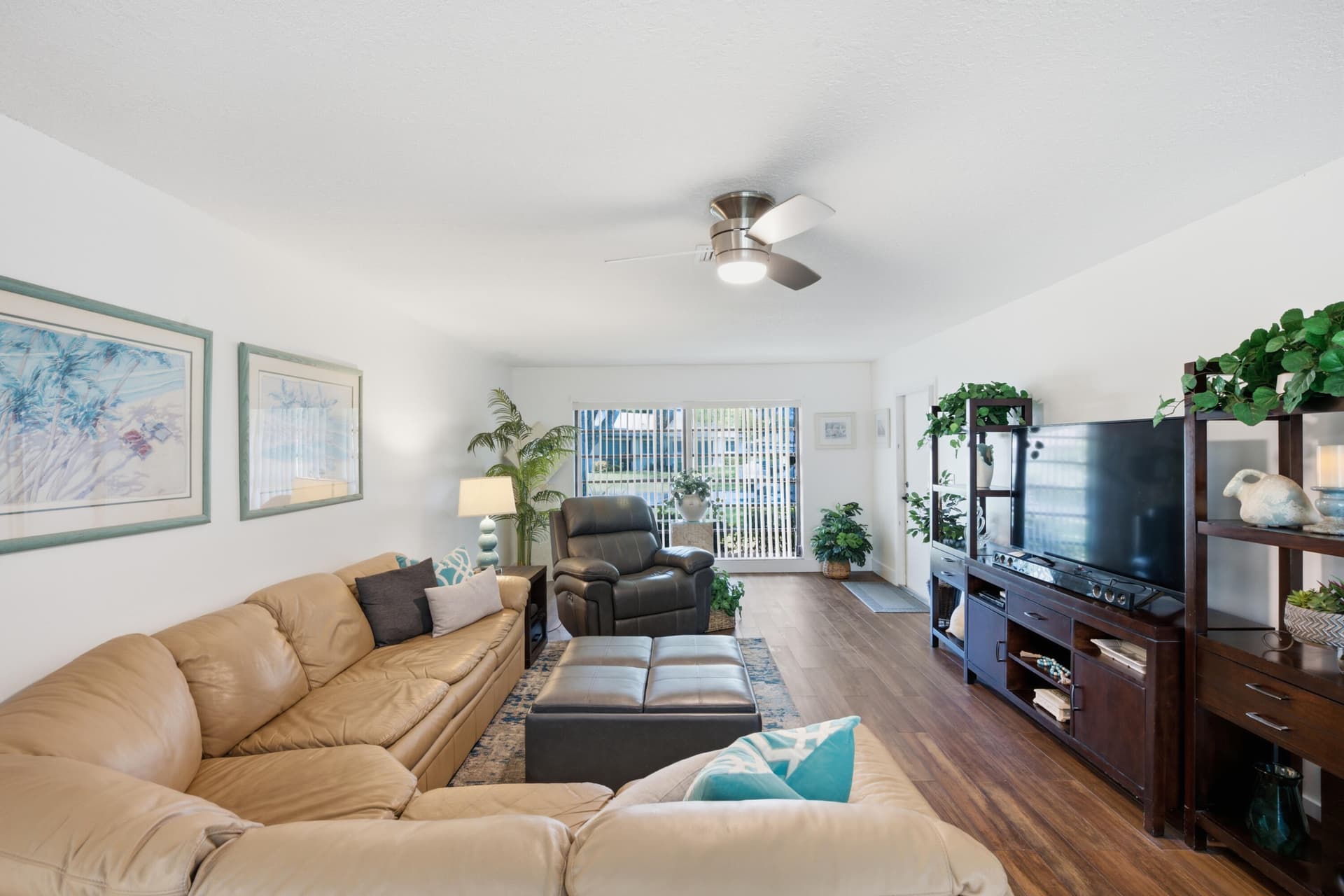 10325 Equestrian Drive B, Boynton Beach, FL 33436 in Boynton Beach - property photo 2
