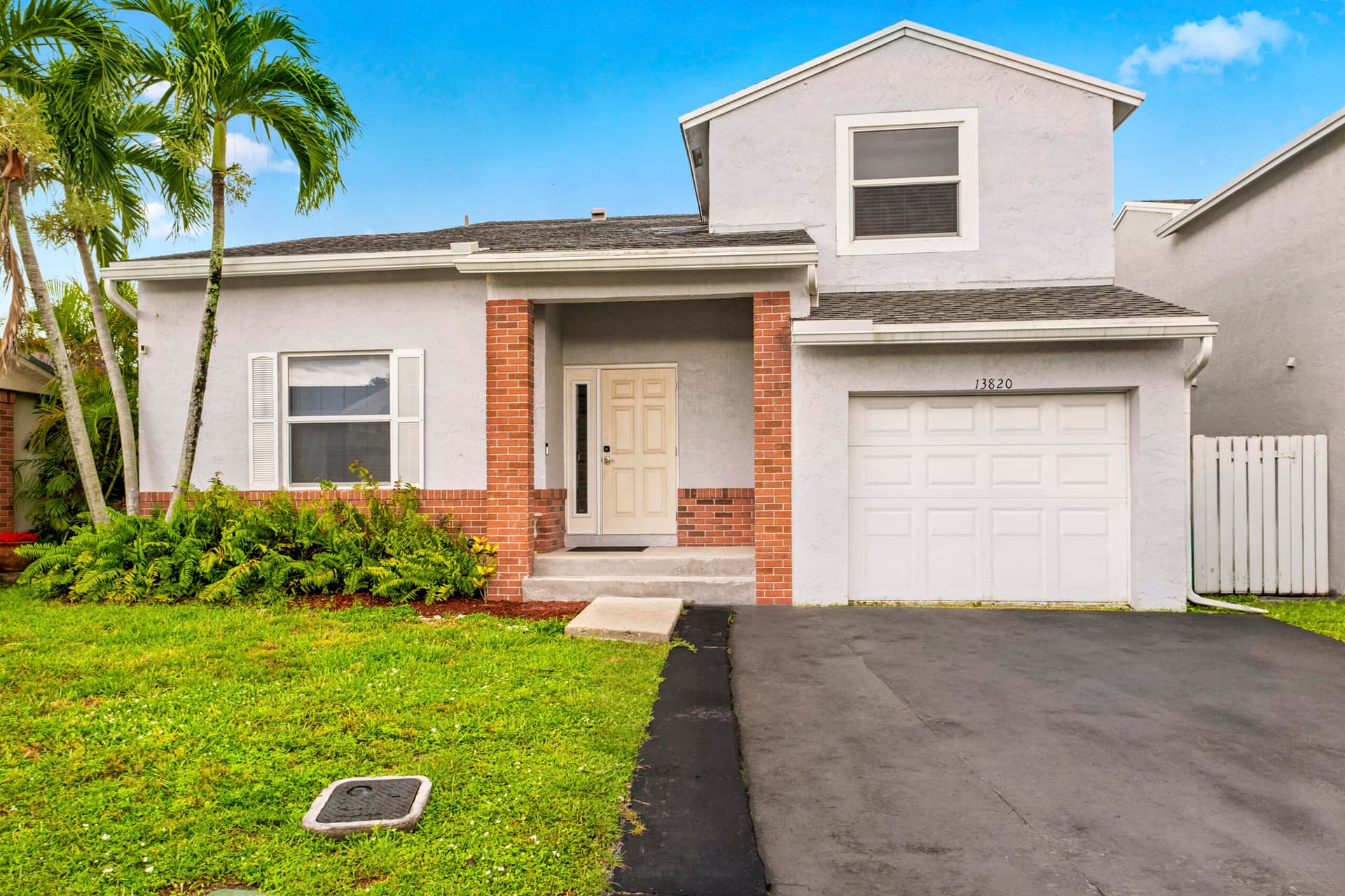 13820 CUMBERLAND Place, Davie, FL 33325 in Davie - property photo 4