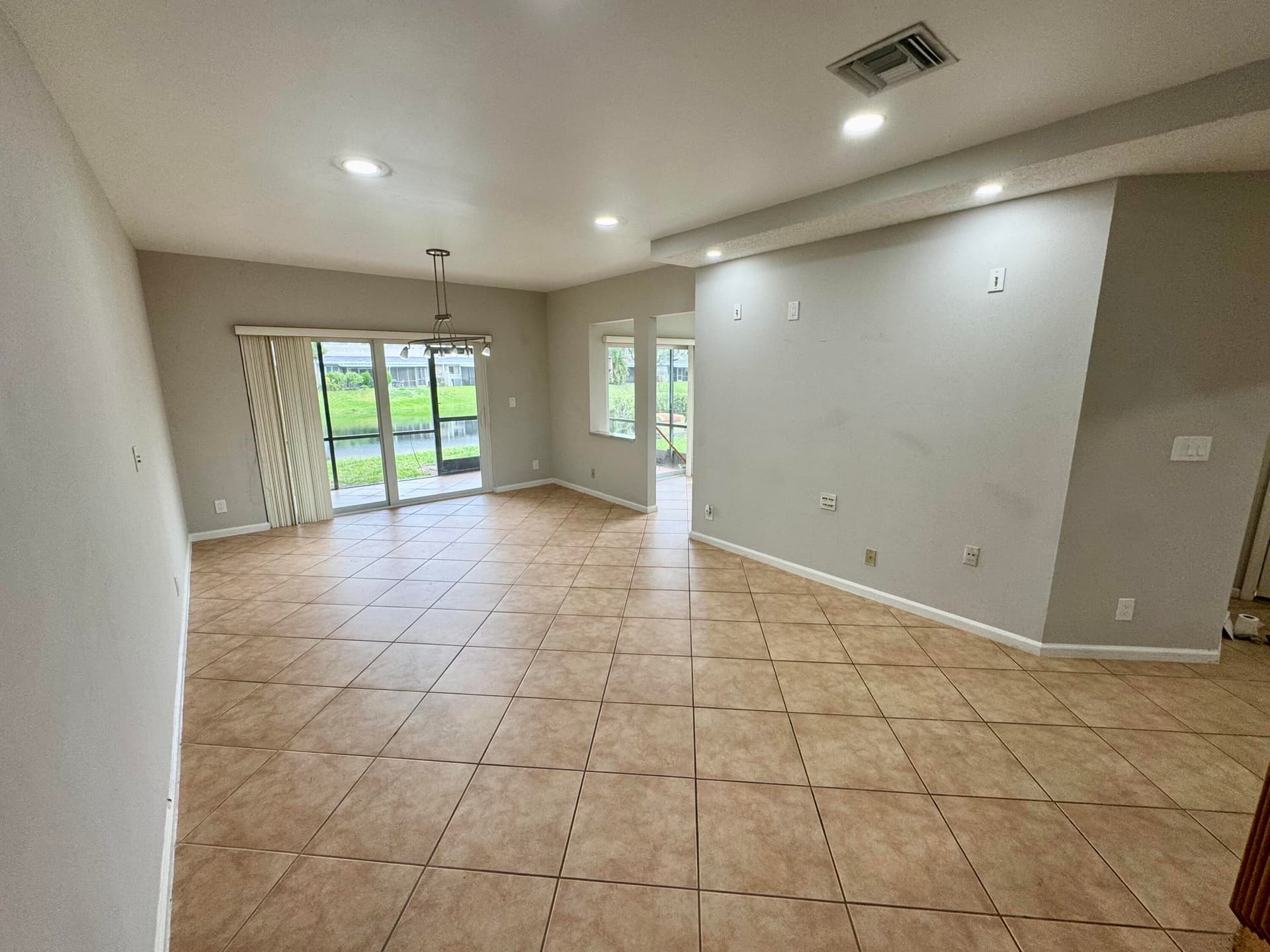 1877 DISCOVERY Way, Deerfield Beach, FL 33442 in Deerfield Beach - property photo 7