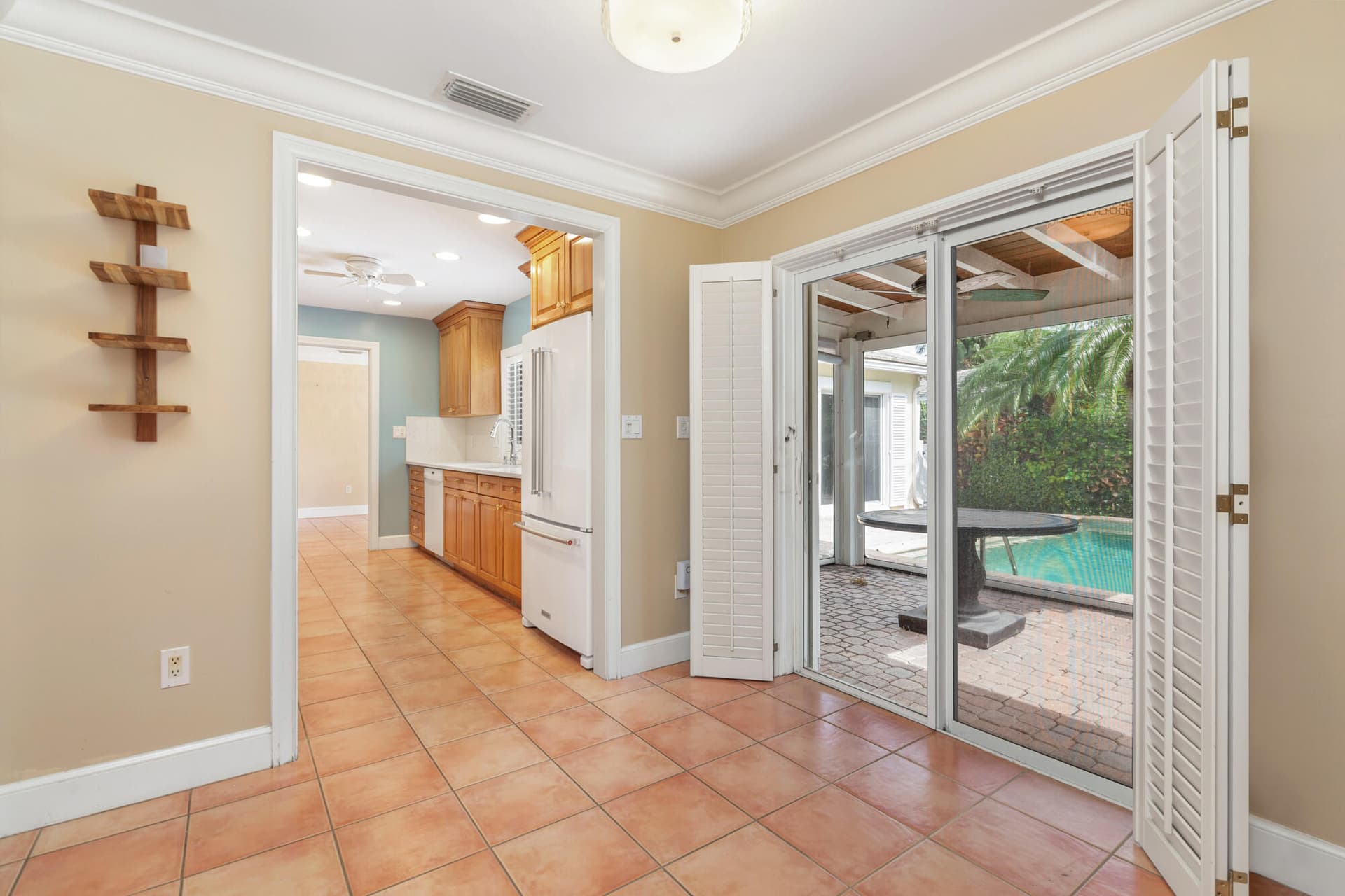 245 COLONIAL Lane, Palm Beach, FL 33480 in Palm Beach - property photo 8