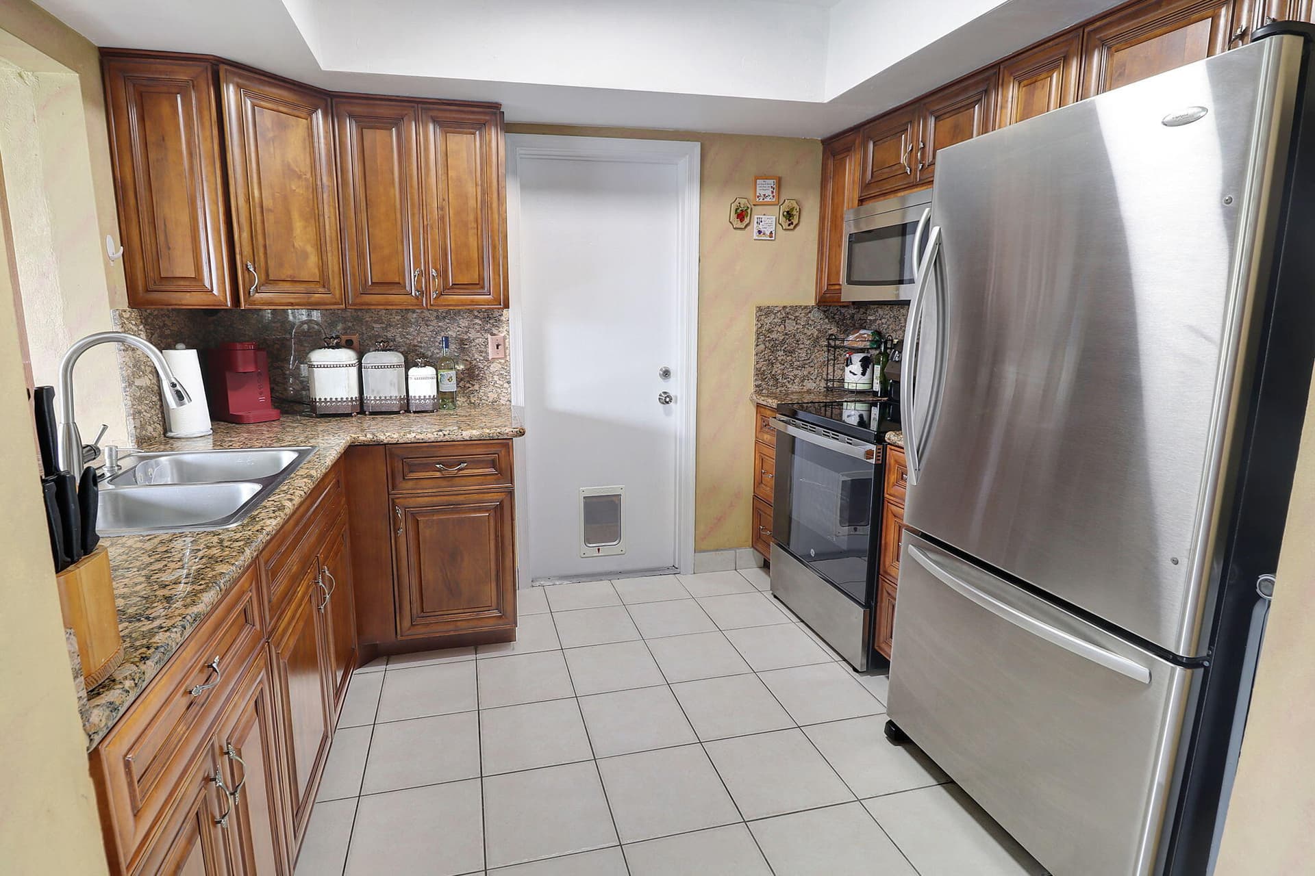 4312 NW 47th Street, Tamarac, FL 33319 in Tamarac - property photo 6